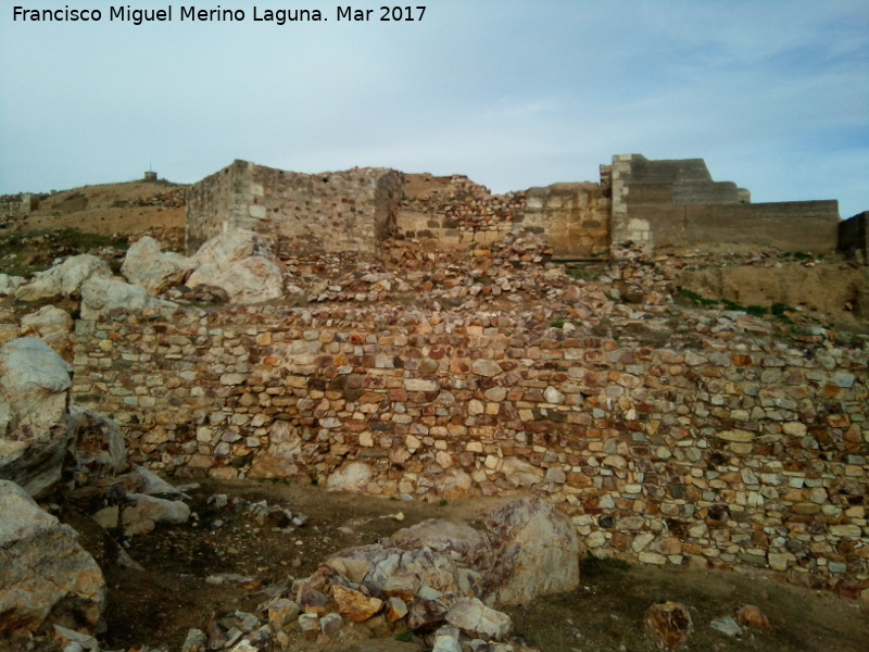 Castillo de Alarcos - Castillo de Alarcos. Zona de la Puerta del Castillo