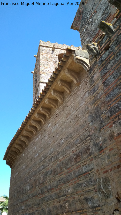 Iglesia de Santa Mara de la Granada - Iglesia de Santa Mara de la Granada. Lateral