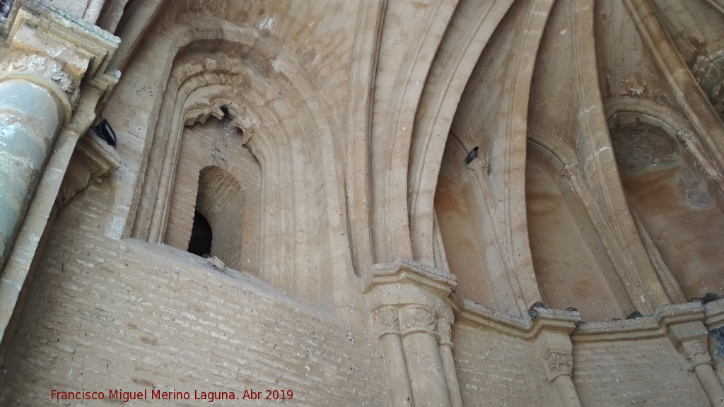 Iglesia de San Martn - Iglesia de San Martn. Detalle del bside