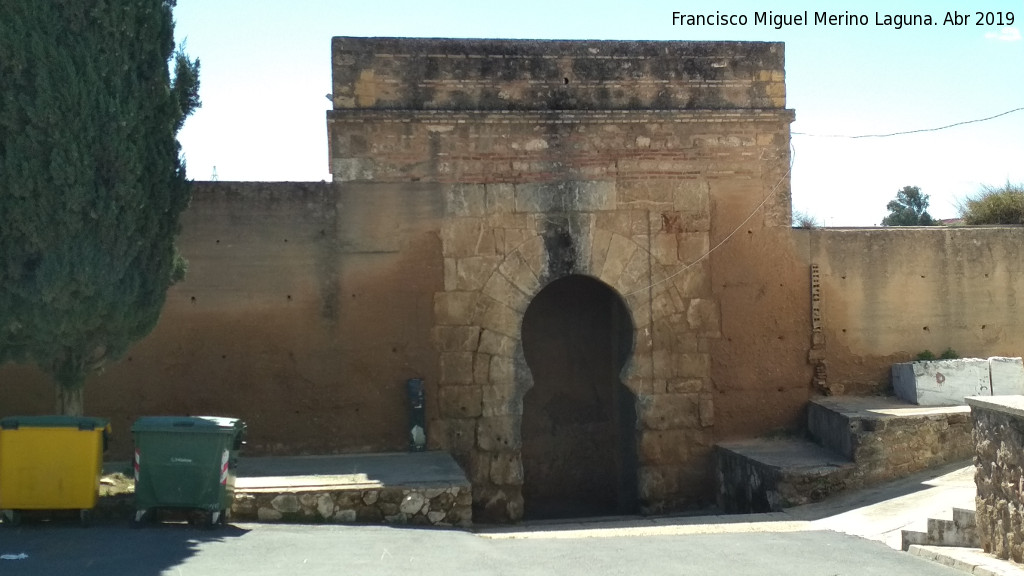 Muralla de Niebla. Puerta del Agua - Muralla de Niebla. Puerta del Agua. Intramuros