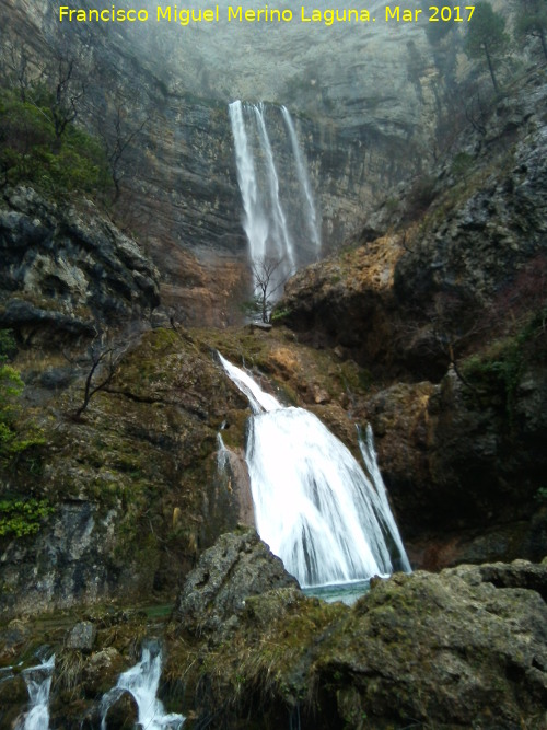 Parque Natural de los Calares del Mundo y de la Sima - Parque Natural de los Calares del Mundo y de la Sima. Nacimiento de Ro Mundo