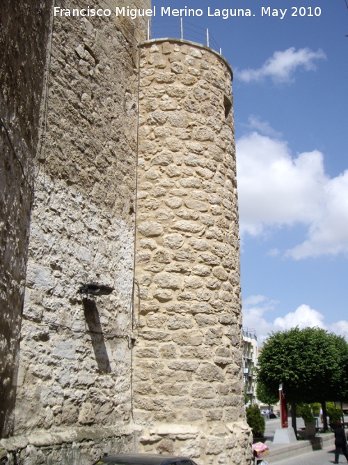 Iglesia de San Bartolom - Iglesia de San Bartolom. Torren adosado