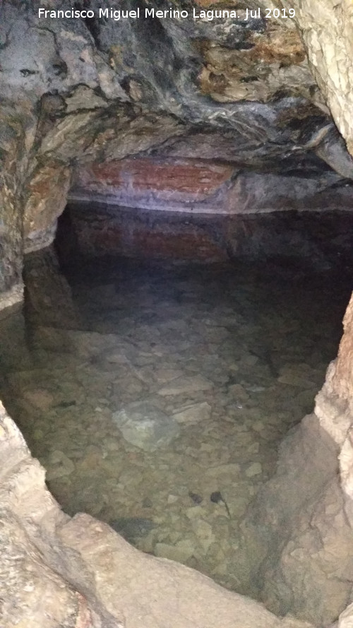 Cueva del Agua - Cueva del Agua. Lago