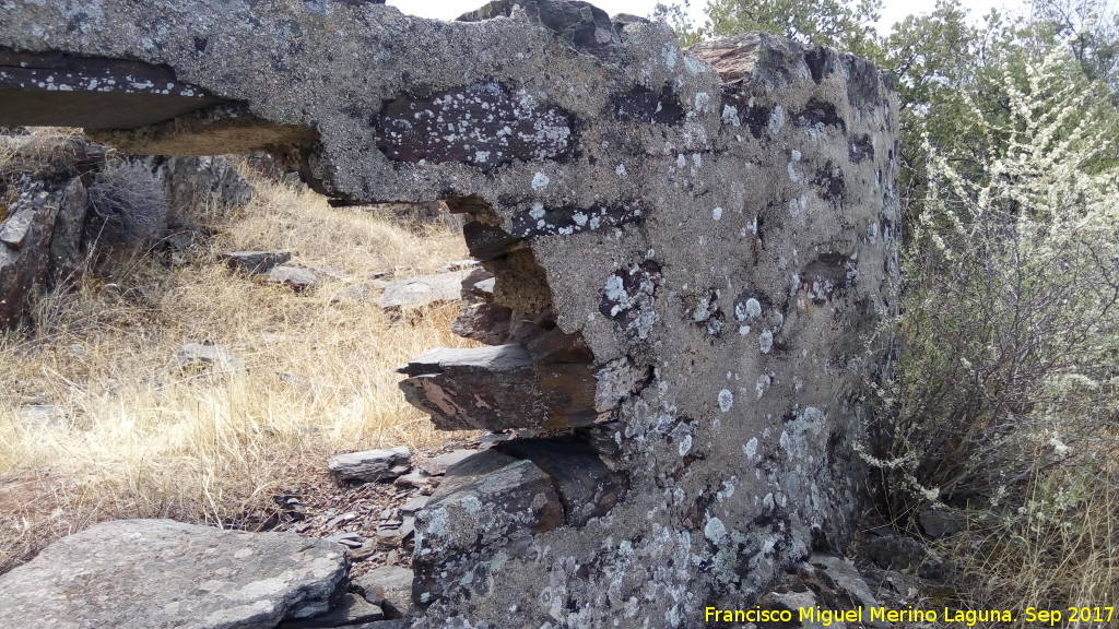 Trincheras del Cerro del Poblado de Confederacin - Trincheras del Cerro del Poblado de Confederacin. Detalle de la tronera