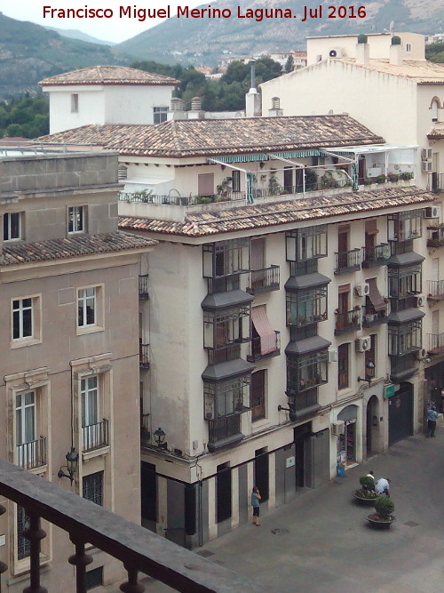 Casa de la Calle Prncipe Alfonso n 2 - Casa de la Calle Prncipe Alfonso n 2. Desde la Catedral