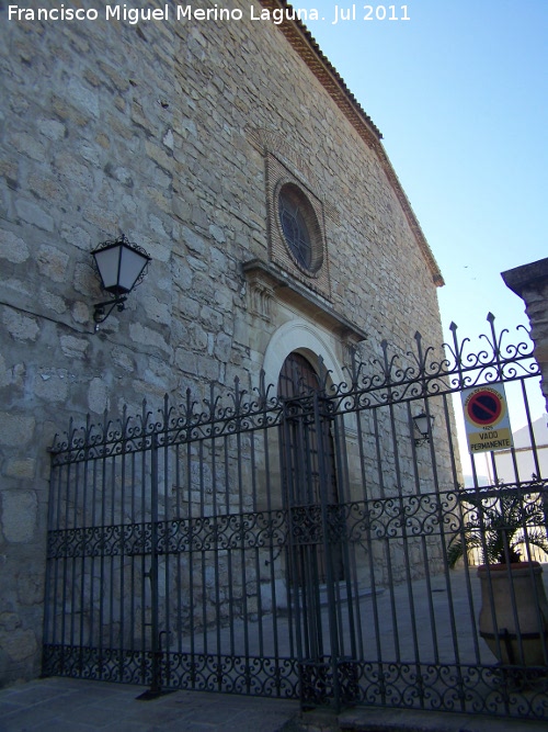 Iglesia de San Pedro - Iglesia de San Pedro. Portada lateral