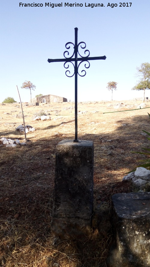 Va Crucis de Alcaudete - Va Crucis de Alcaudete. Estacin de penitencia con la Casamata al fondo