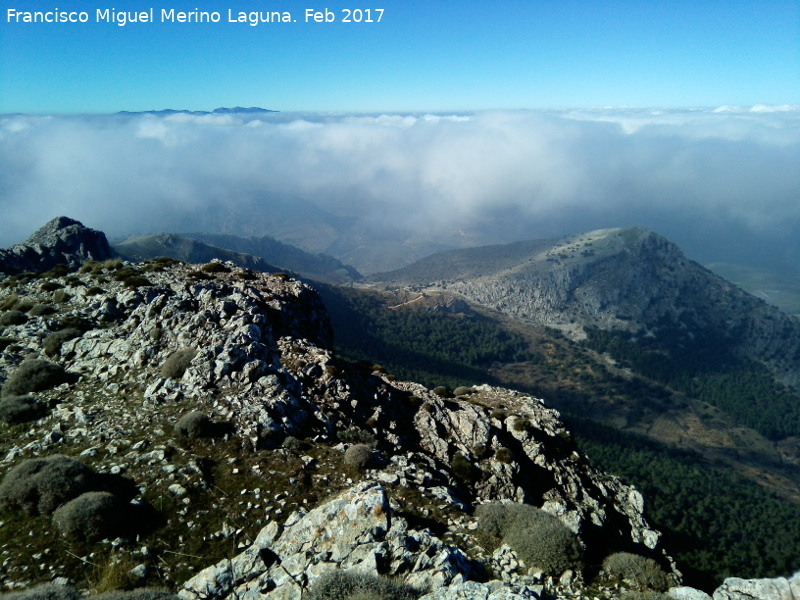 Aznaitn - Aznaitn. Vistas hacia el Cerro del Tesoro