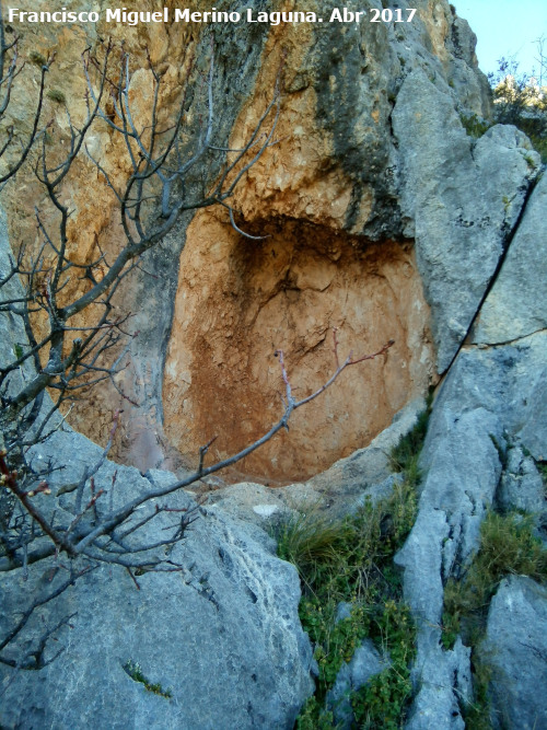 Pinturas rupestres del Abrigo de Aznaitn de Torres I - Pinturas rupestres del Abrigo de Aznaitn de Torres I. Abrigo