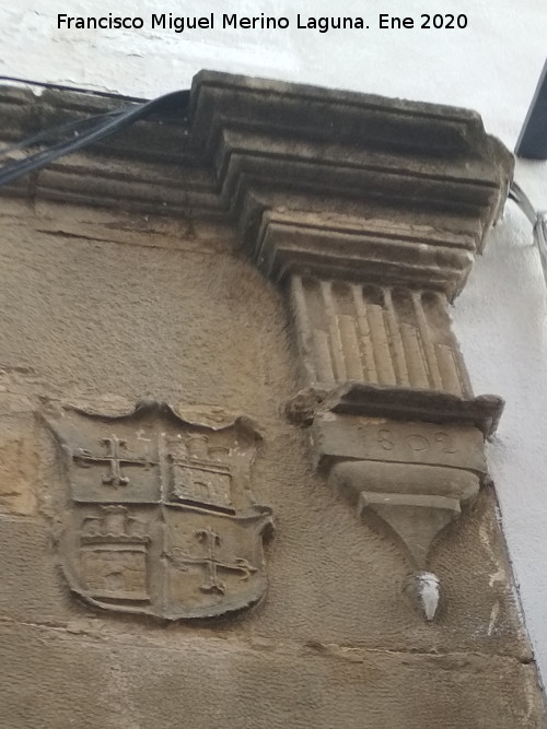 Casa de la Calle Cubillo n� 26 - Casa de la Calle Cubillo n� 26. Escudo derecho