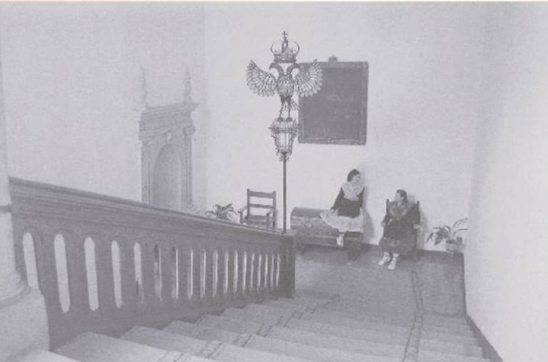 Palacio del Den Ortega - Palacio del Den Ortega. Escalera foto antigua