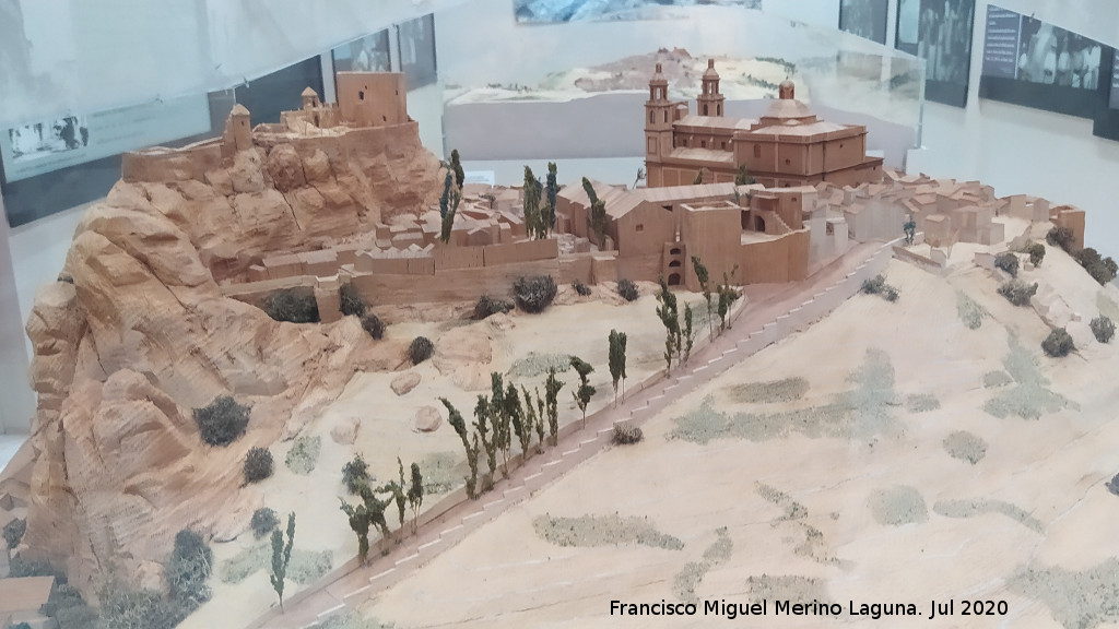 Olvera - Olvera. Maqueta realizada por V�ctor Chaves
