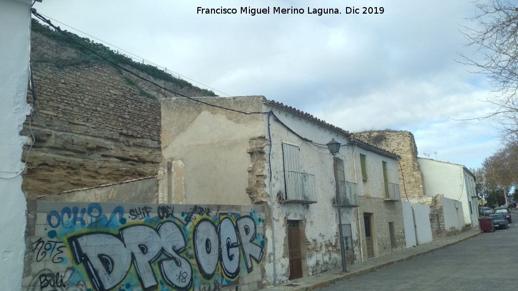 Torren de la Redonda de Miradores I - Torren de la Redonda de Miradores I. Muralla y torren