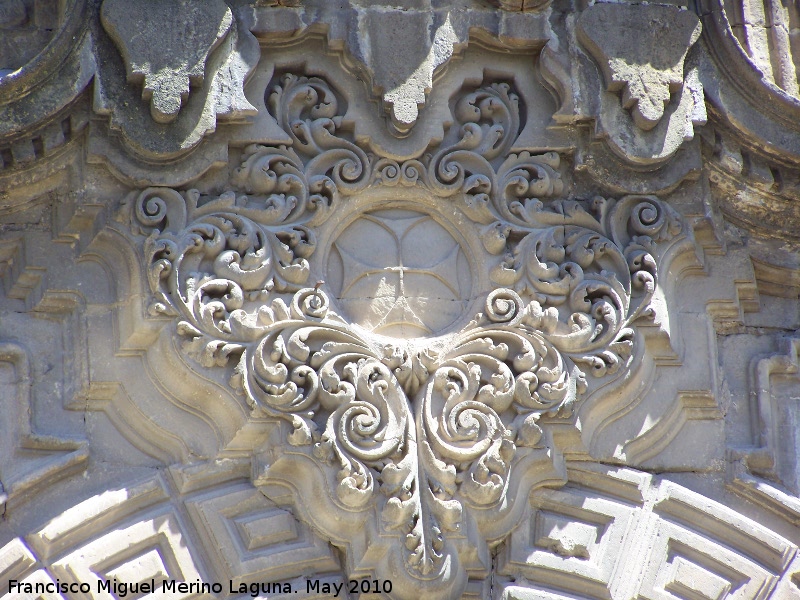 Iglesia y Convento de la Santsima Trinidad - Iglesia y Convento de la Santsima Trinidad. Escudo Mercerario bajo San Juan de Mata