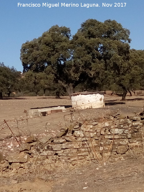 Pozo de la Dehesilla de las Yeguas - Pozo de la Dehesilla de las Yeguas. 