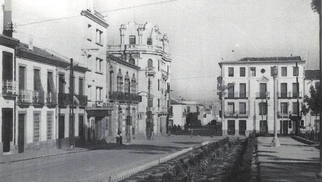 Calle Julio Burell - Calle Julio Burell. Foto antigua