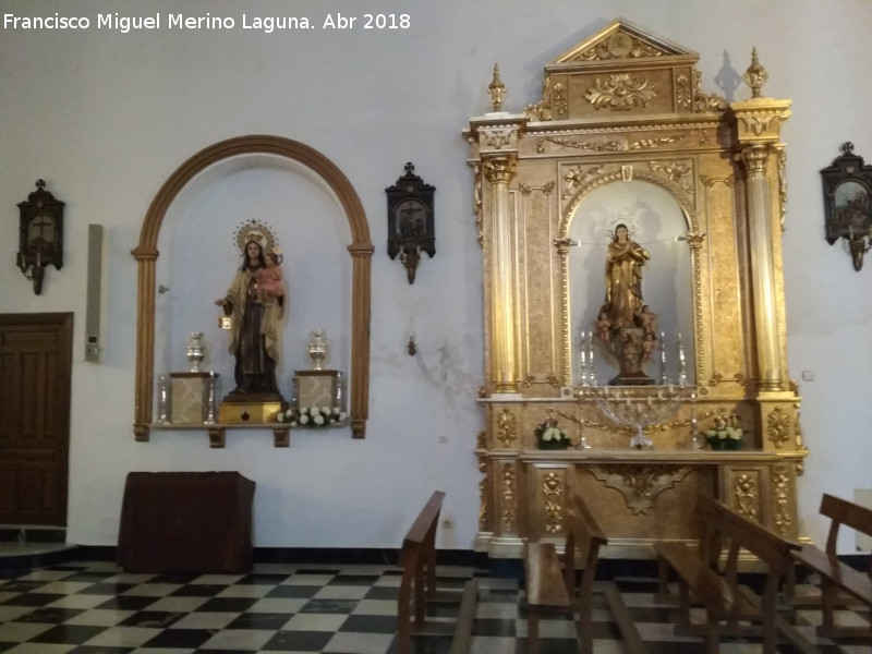 Iglesia de Santiago el Mayor - Iglesia de Santiago el Mayor. Hornacina y retablo lateral