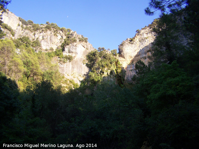 Cascada de Chorrogil - Cascada de Chorrogil. 