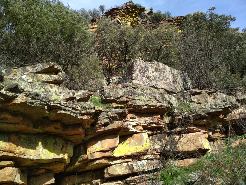 Arroyo de Martn Prez - Arroyo de Martn Prez. Paredes rocosas en las cercanas del Cimbarrillo