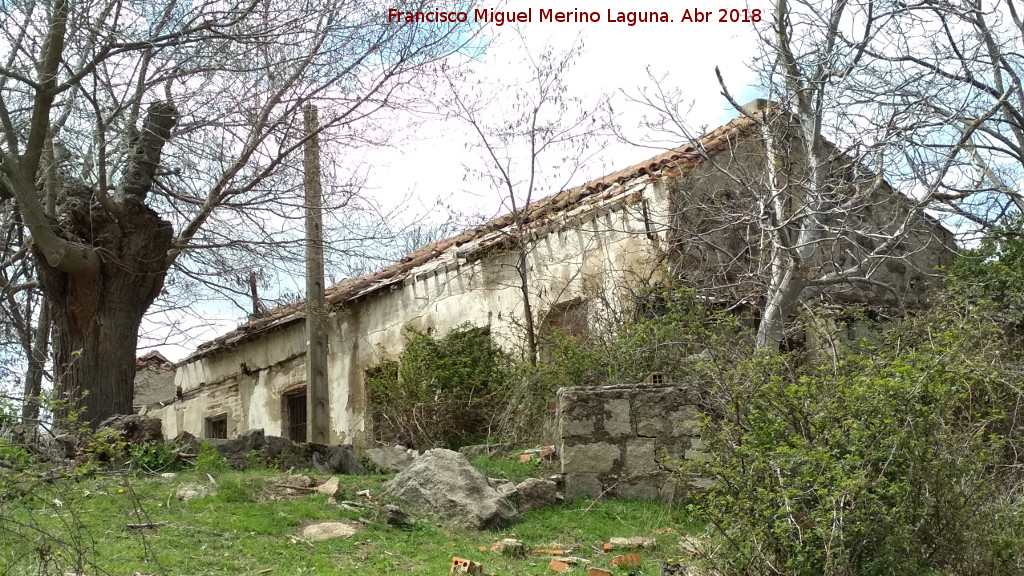 Cortijo del Enebral - Cortijo del Enebral. 