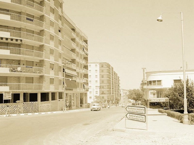 Avenida de Madrid - Avenida de Madrid. Foto antigua