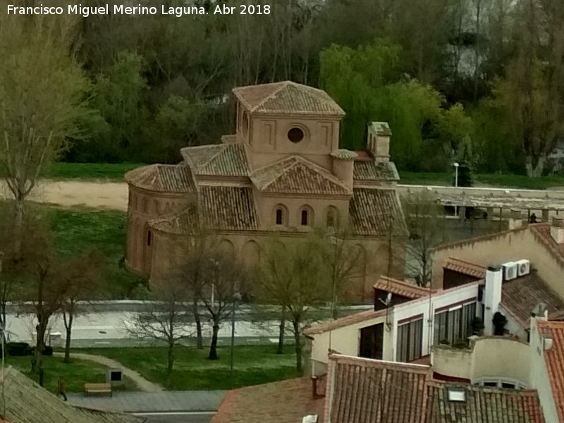 Iglesia de Santiago del Arrabal - Iglesia de Santiago del Arrabal. Desde la Catedral