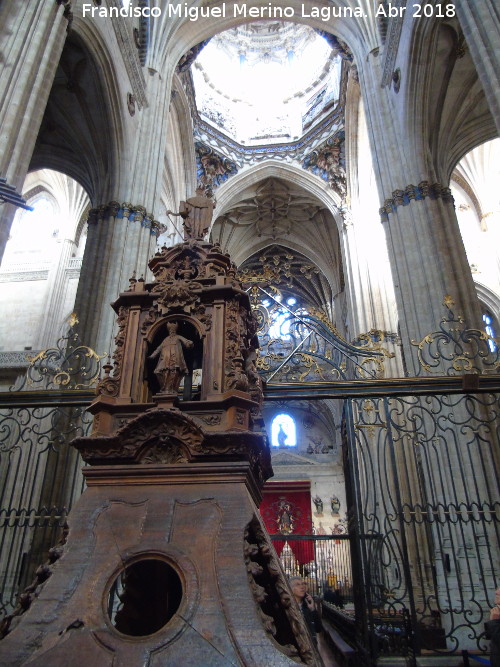 Catedral Nueva. Coro - Catedral Nueva. Coro. Facistol