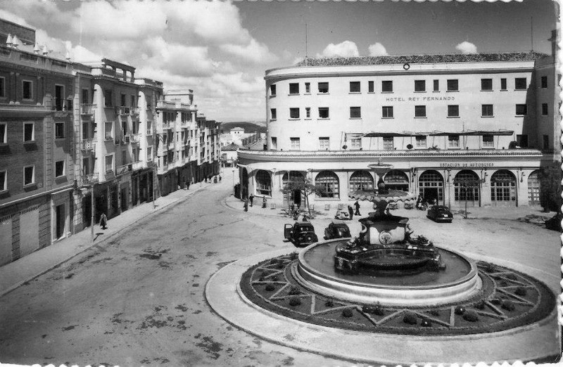 Edificio del Hotel Rey Fernando - Edificio del Hotel Rey Fernando. Foto antigua