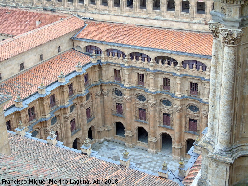 La Clereca - La Clereca. Claustro