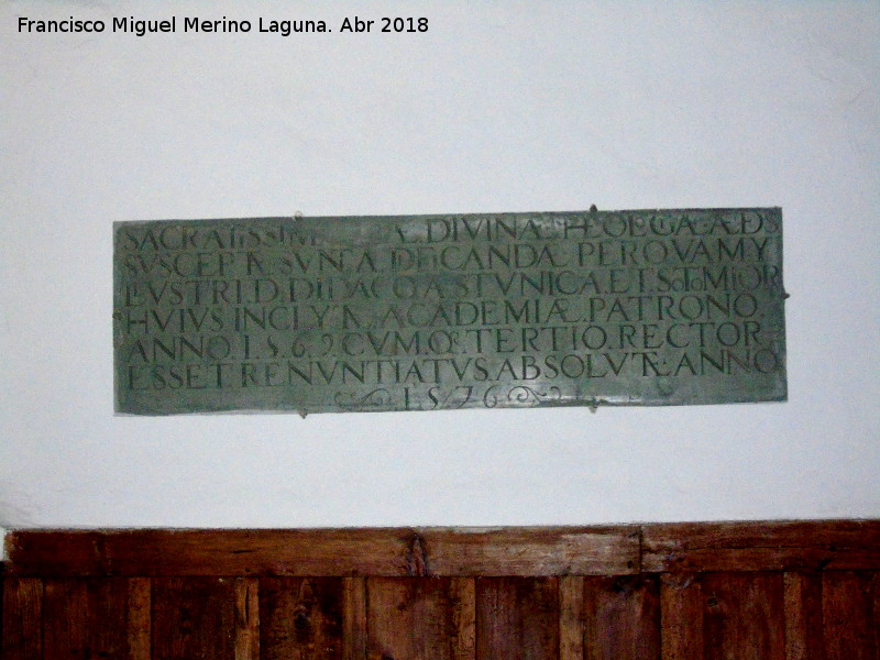 Escuelas Mayores. Aula Fray Luis de Len - Escuelas Mayores. Aula Fray Luis de Len. Placa del siglo XVI