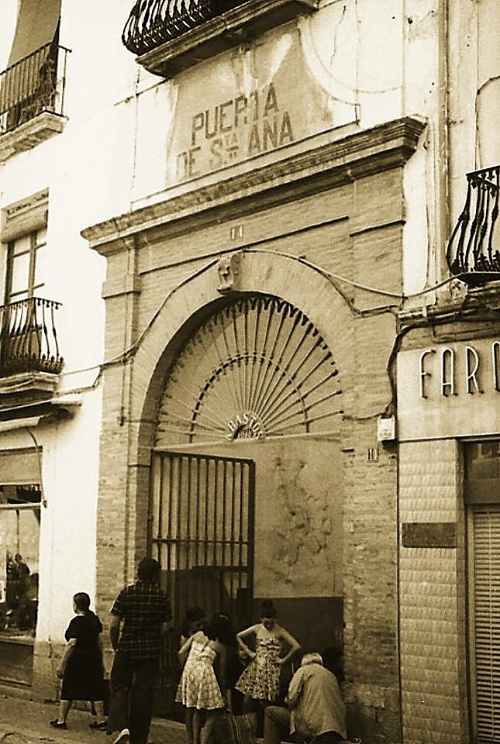 Mercado de San Francisco - Mercado de San Francisco. Foto antigua. Puerta de Santa Ana