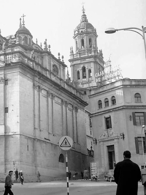 Antiguo Correos y Telgrafos - Antiguo Correos y Telgrafos. Foto antigua