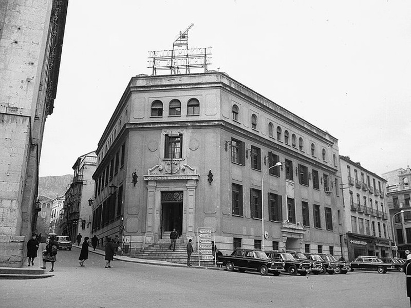 Antiguo Correos y Telgrafos - Antiguo Correos y Telgrafos. Foto antigua