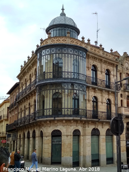 Edificio de la Calle Pozo Amarillo n 2 - Edificio de la Calle Pozo Amarillo n 2. 