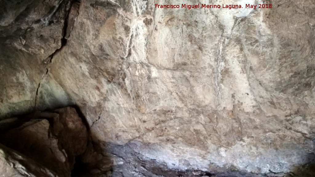 Cueva Alta de la Paraisa - Cueva Alta de la Paraisa. Paredes