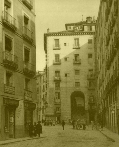 Arco de Cuchilleros - Arco de Cuchilleros. 1919