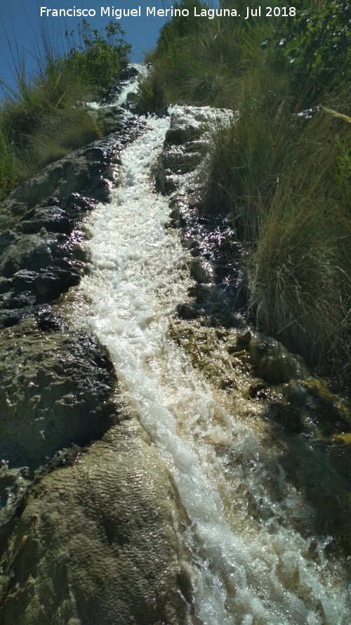 Poblado prehistrico de Alicn - Poblado prehistrico de Alicn. Canal de agua que baja al poblado