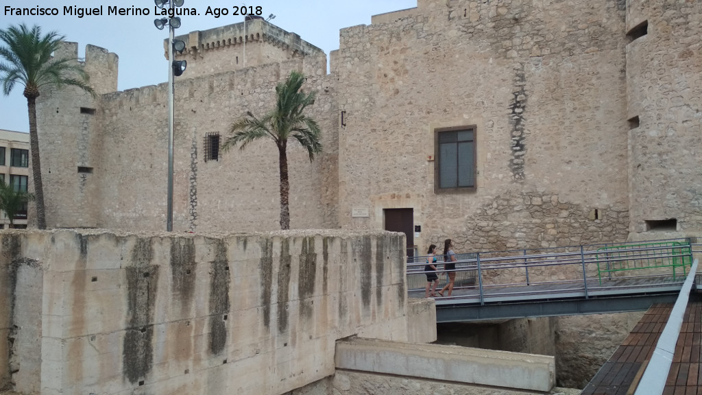 Muralla de Elche - Muralla de Elche. 