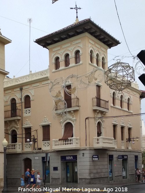 Edificio de la Plaza de Baix n 12 - Edificio de la Plaza de Baix n 12. 