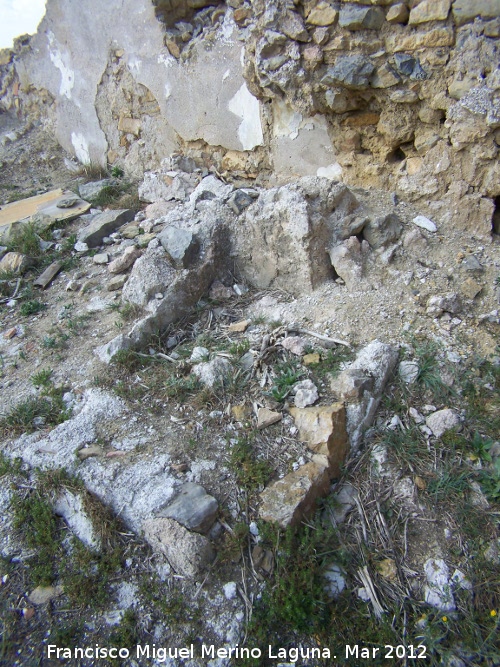 Ermita de San Antn - Ermita de San Antn. Restos de construccin en los pies de la ermita