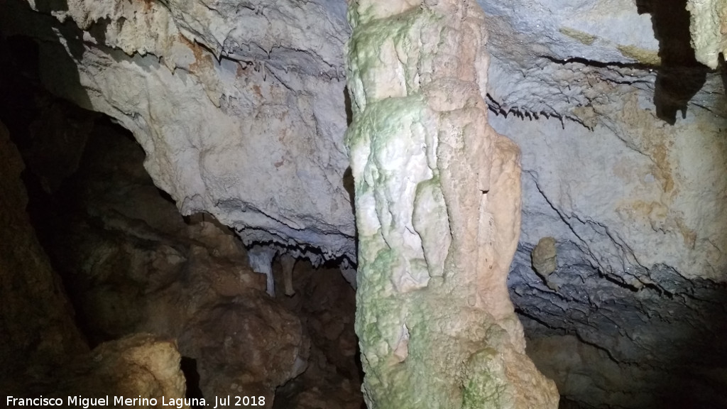 Cueva neoltica de los Corzos - Cueva neoltica de los Corzos. 