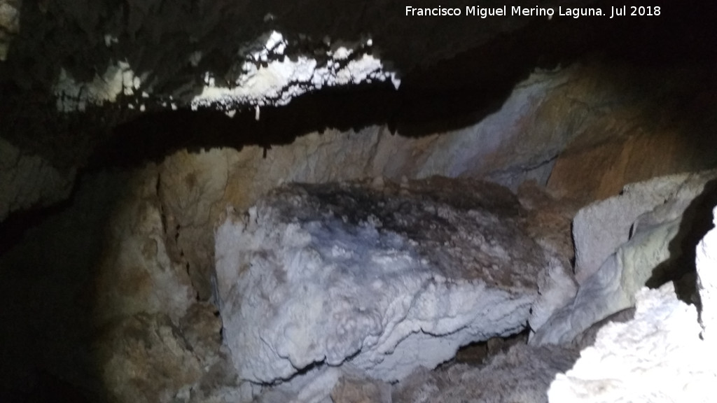 Cueva neoltica de los Corzos - Cueva neoltica de los Corzos. 