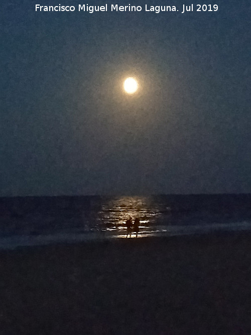 Luna - Luna. Playa de Carabass - Santa Pola