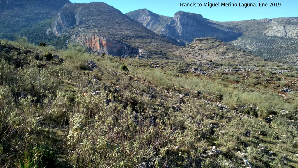 Poblado de Mirasierra - Poblado de Mirasierra. Hacia el Cerro Veleta