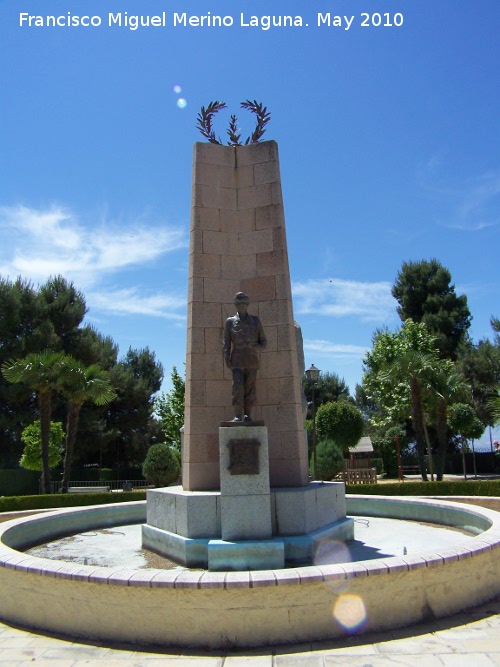 Monumento al Alfrez Rojas - Monumento al Alfrez Rojas. 