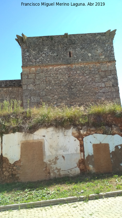 Castillo de los Guzmanes. Torre Suroeste - Castillo de los Guzmanes. Torre Suroeste. 