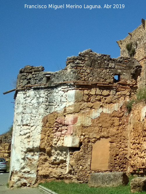 Castillo de los Guzmanes. Torre Sur II de la Barbacana - Castillo de los Guzmanes. Torre Sur II de la Barbacana. 