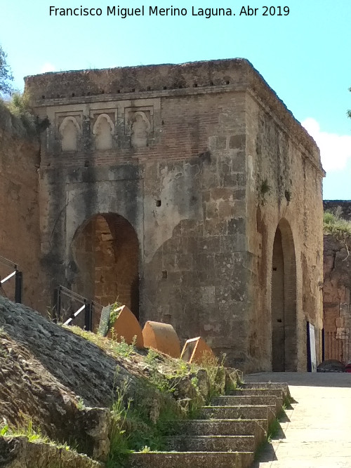 Muralla de Niebla. Puerta de Sevilla - Muralla de Niebla. Puerta de Sevilla. 