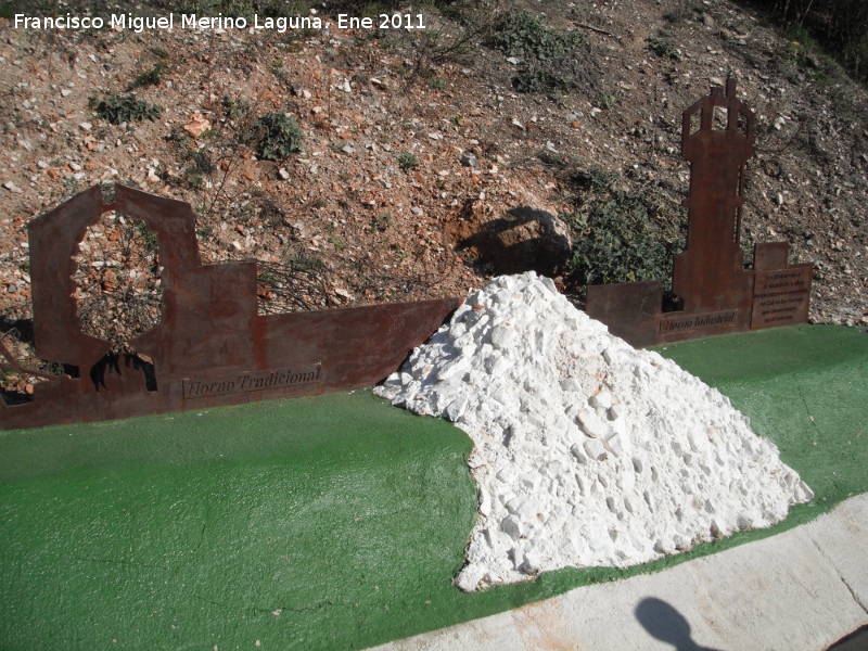 Calera de la Pea - Calera de la Pea. Monumento a las caleras