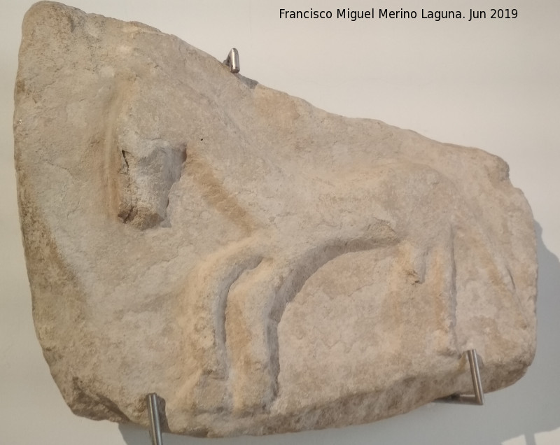 Santuario de Ilurco - Santuario de Ilurco. Bajorelieve de caballo en caliza 300-200 a.C. Museo Arqueolgico de Granada